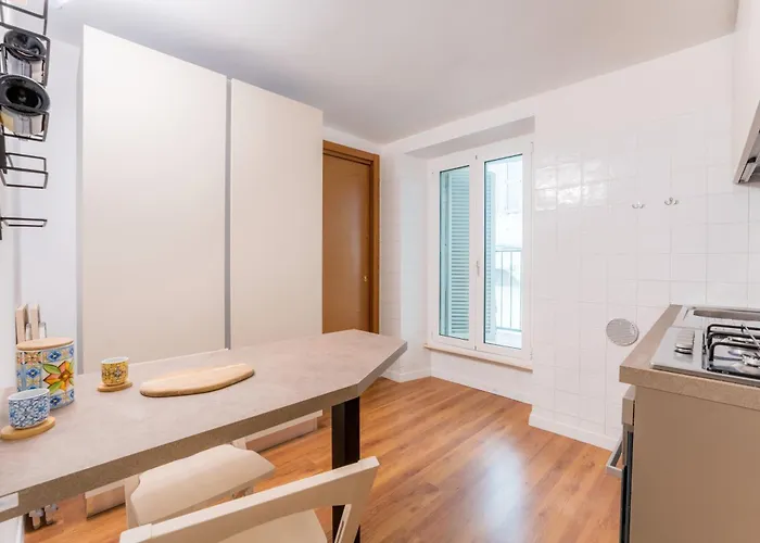 Villafranca Loft, Modern Nearby The Station